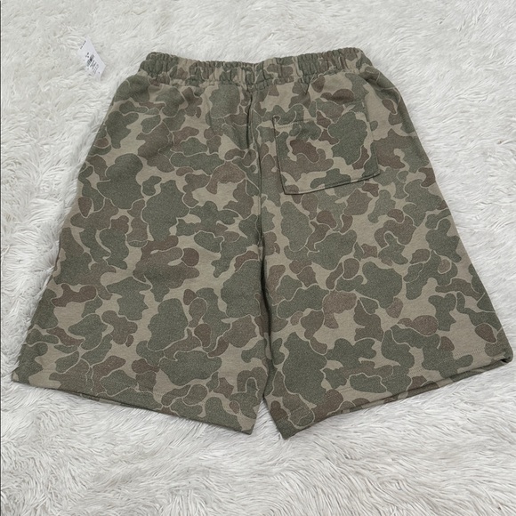 ❤️ NWT GAP Camo Jogger Shorts - Picture 2 of 3